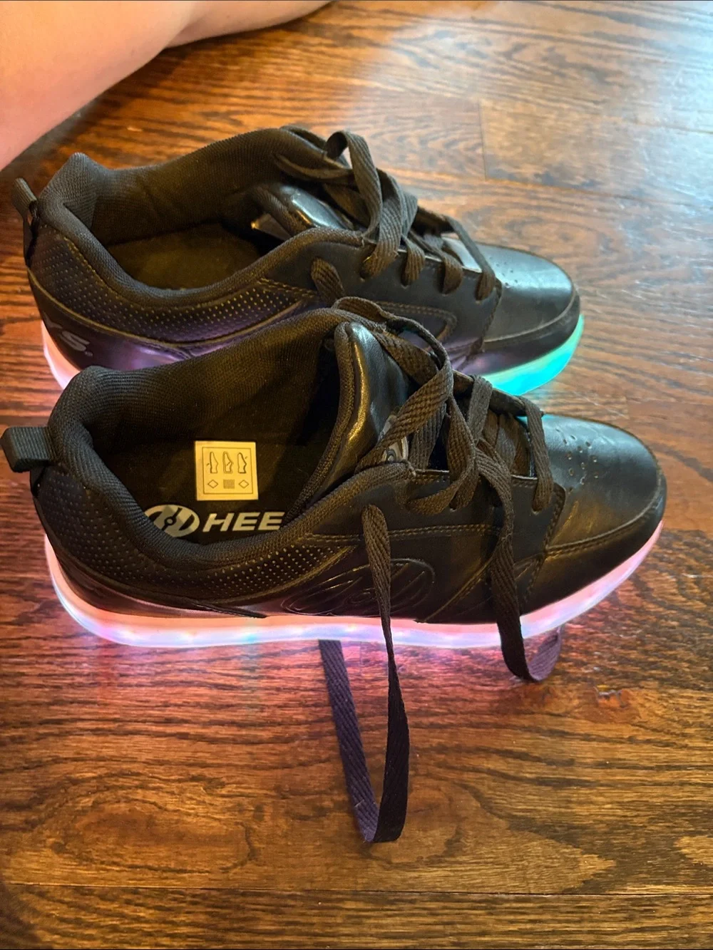Healy's light-up Sneakers